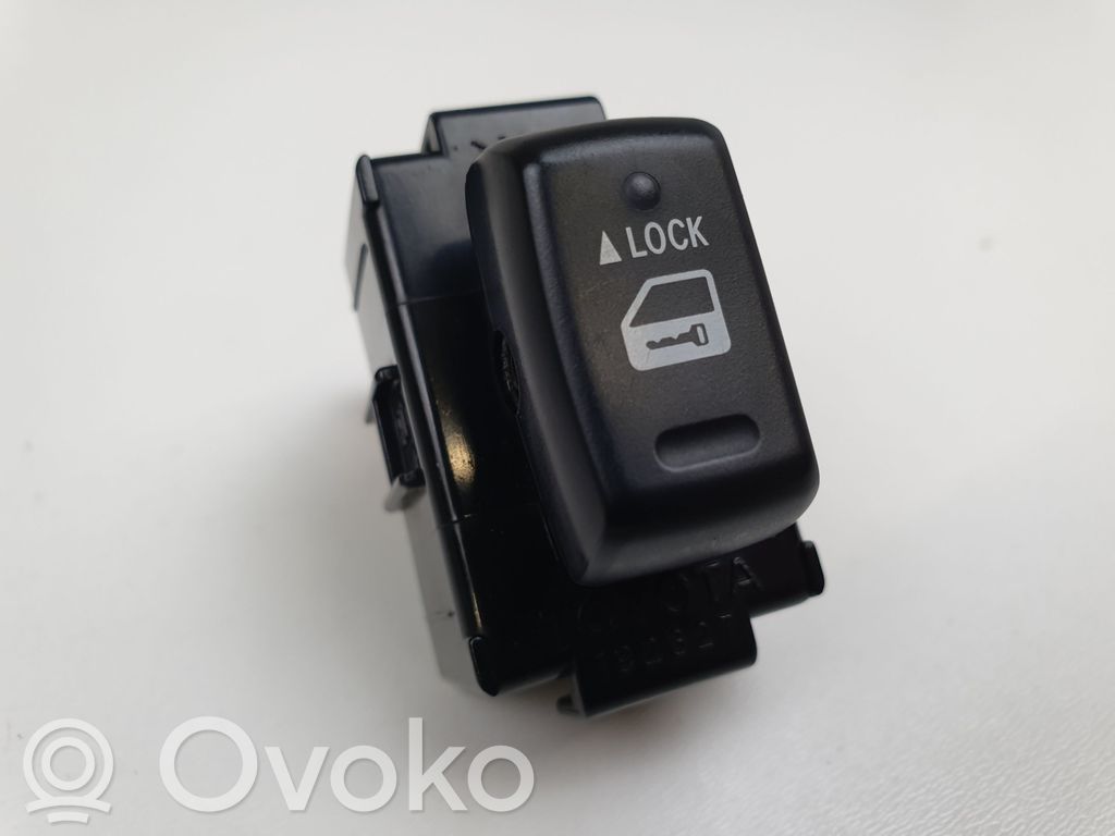 Lexus IS 220D-250-350 Central locking switch button 
