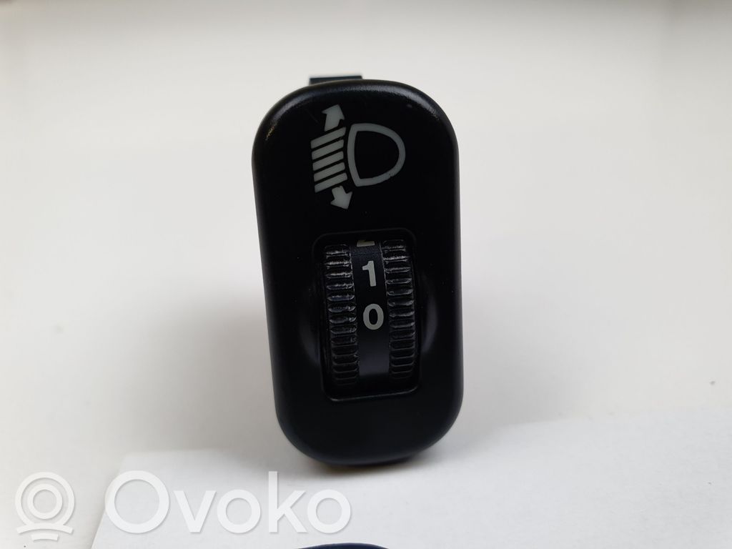 Mercedes-Benz Sprinter W906 Headlight level height control switch 