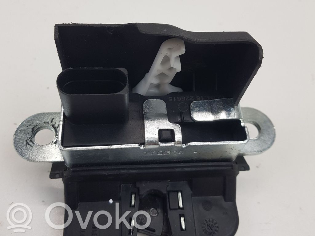 Volkswagen Scirocco Tailgate/trunk/boot lock/catch/latch 