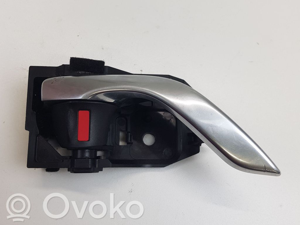 Front door interior handle   T8314RH