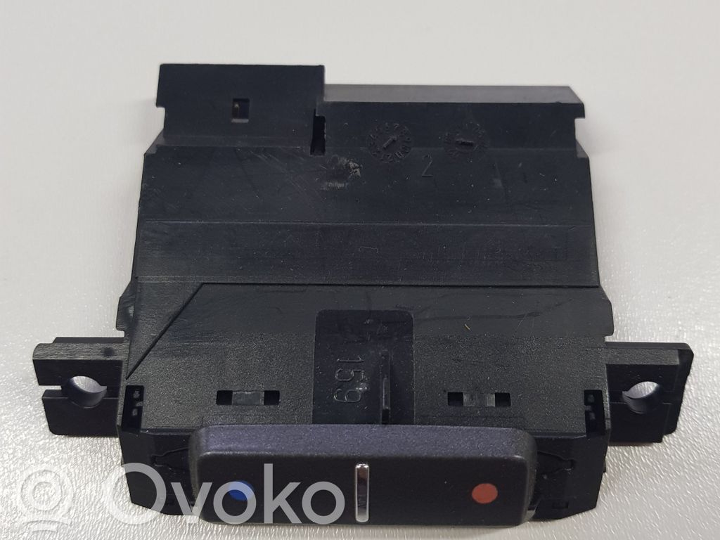 Volkswagen Phaeton Interior fan control switch 