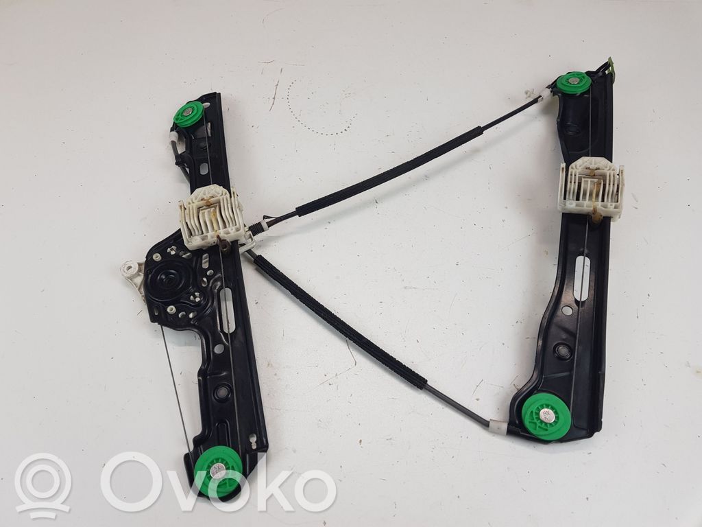 BMW 1 E81 E87 Front window lifting mechanism without motor 