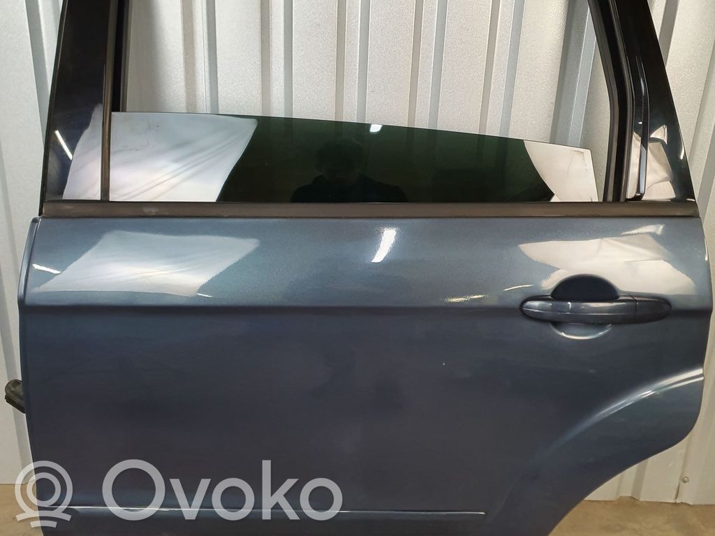 Rear door