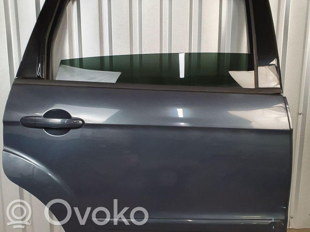 Rear door