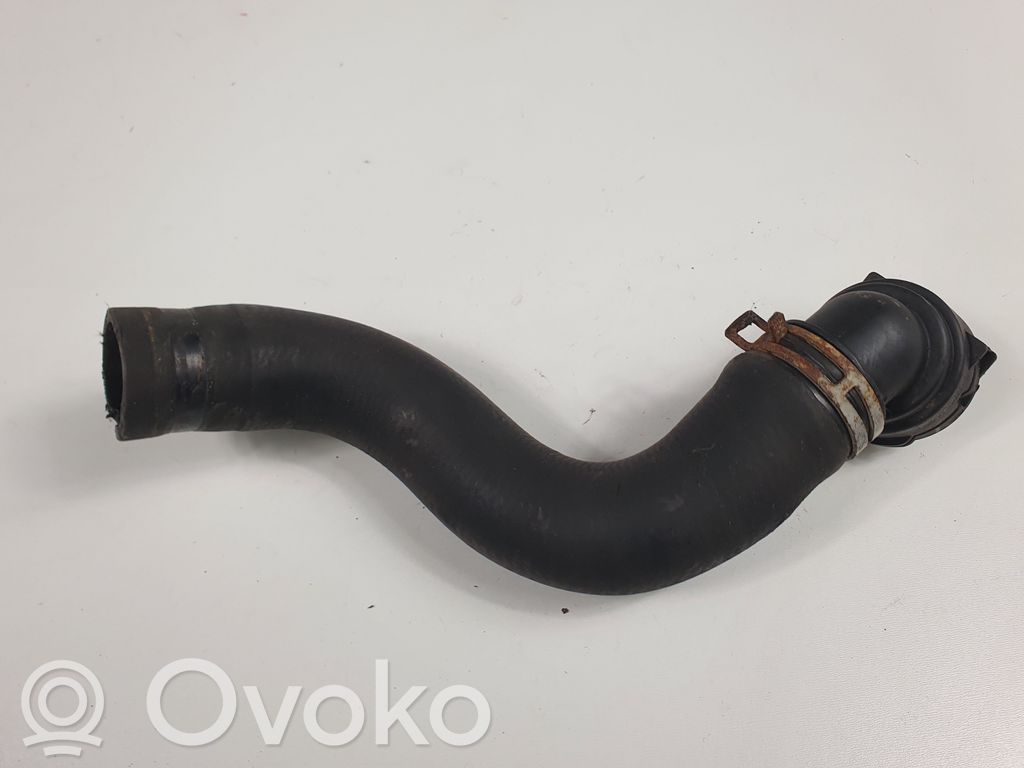 Engine coolant pipe/hose