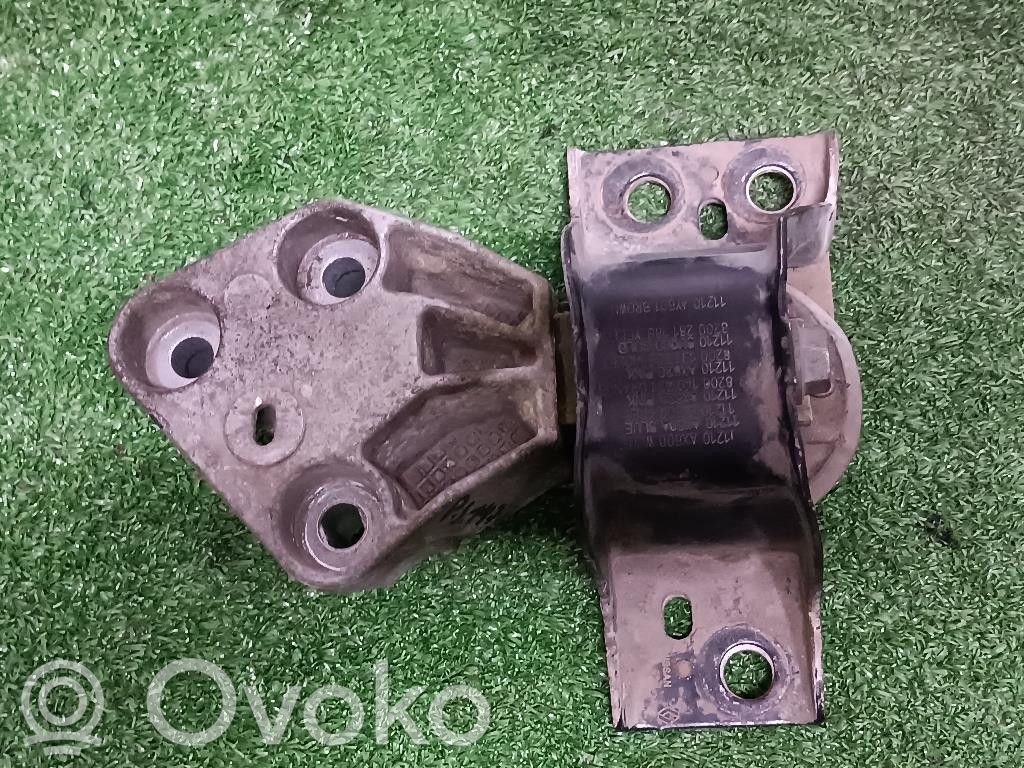 Renault Clio III Gearbox mount 