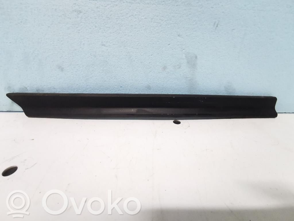Fiat Uno Front arch trim 