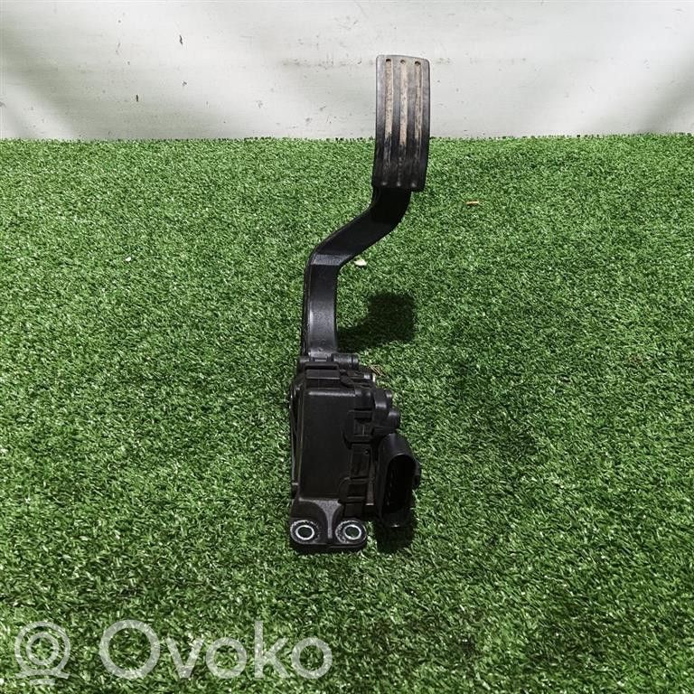 Ford Fiesta Accelerator throttle pedal 