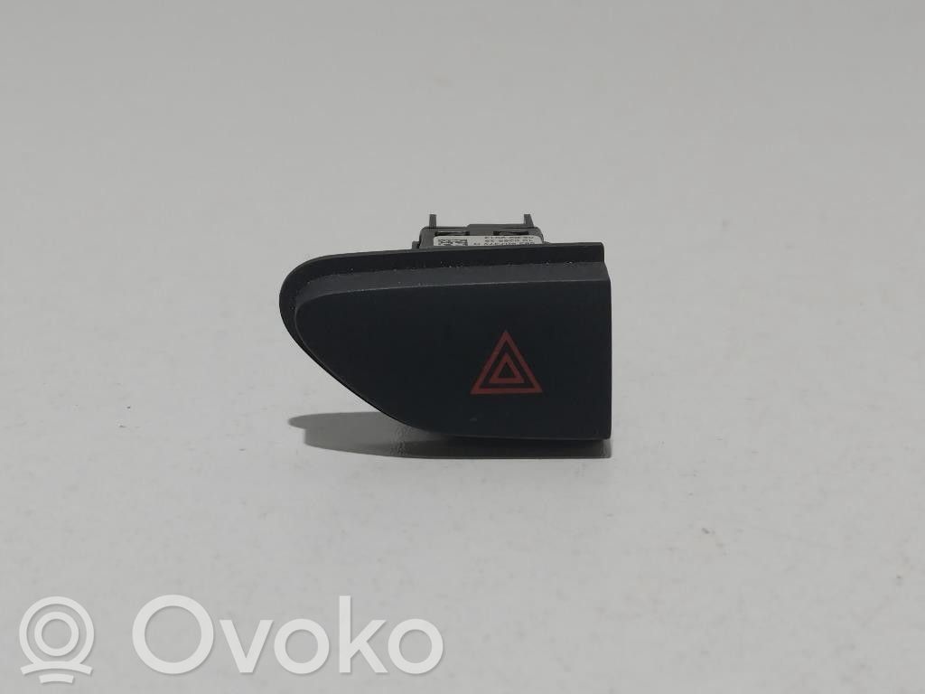 Renault Clio IV Hazard light switch 