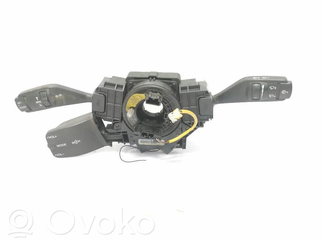 Commodo, commande essuie-glace/phare   4MT14A664AB,4MT14A664AB,HHDA