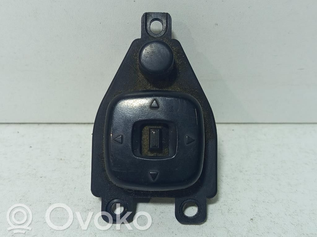 Mazda 2 Wing mirror switch 