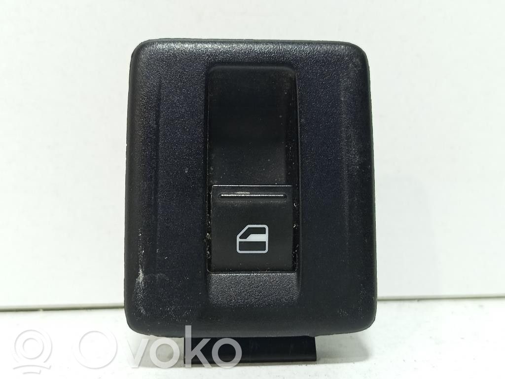 Volkswagen Scirocco Electric window control switch 