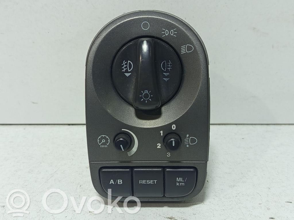 Jaguar X-Type Light switch 