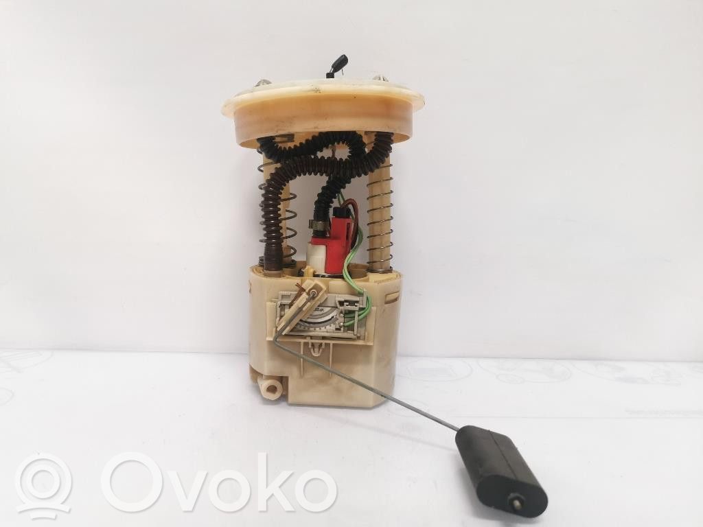 Mazda 2 Pompe à carburant 