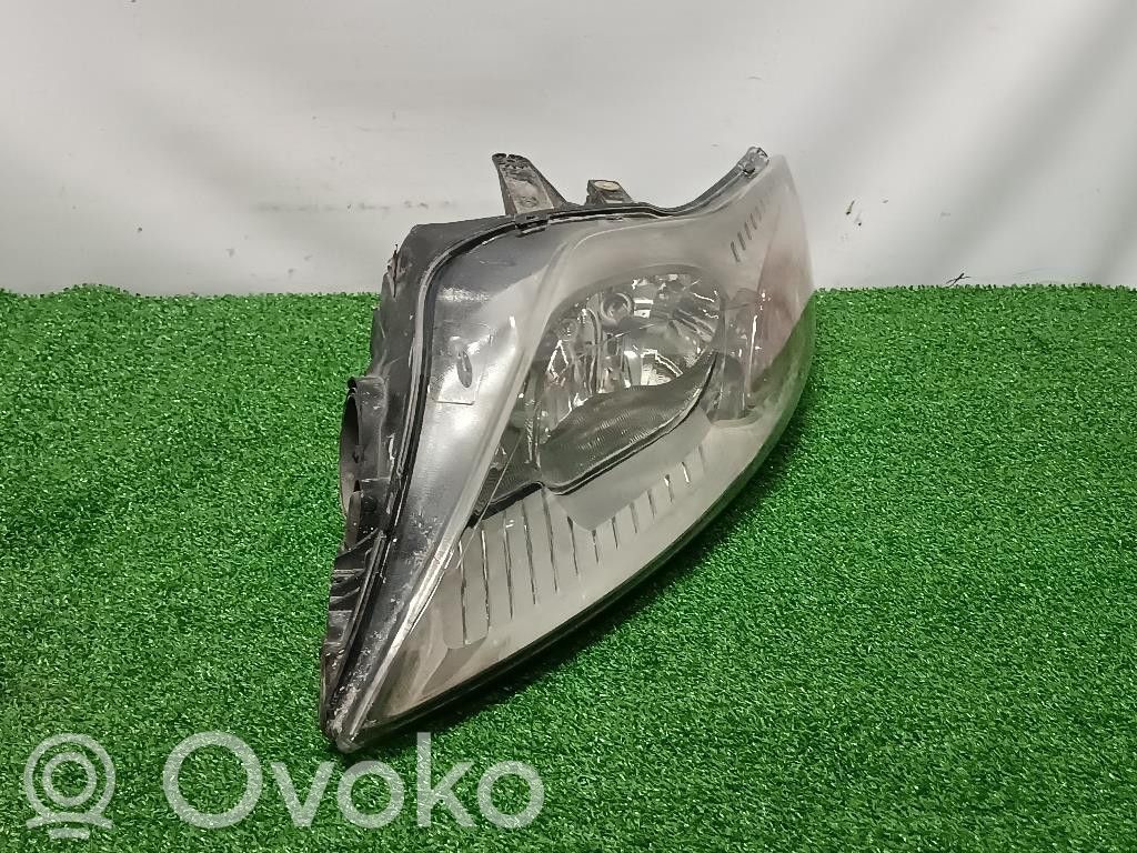 Ford Mondeo MK IV Phare frontale 