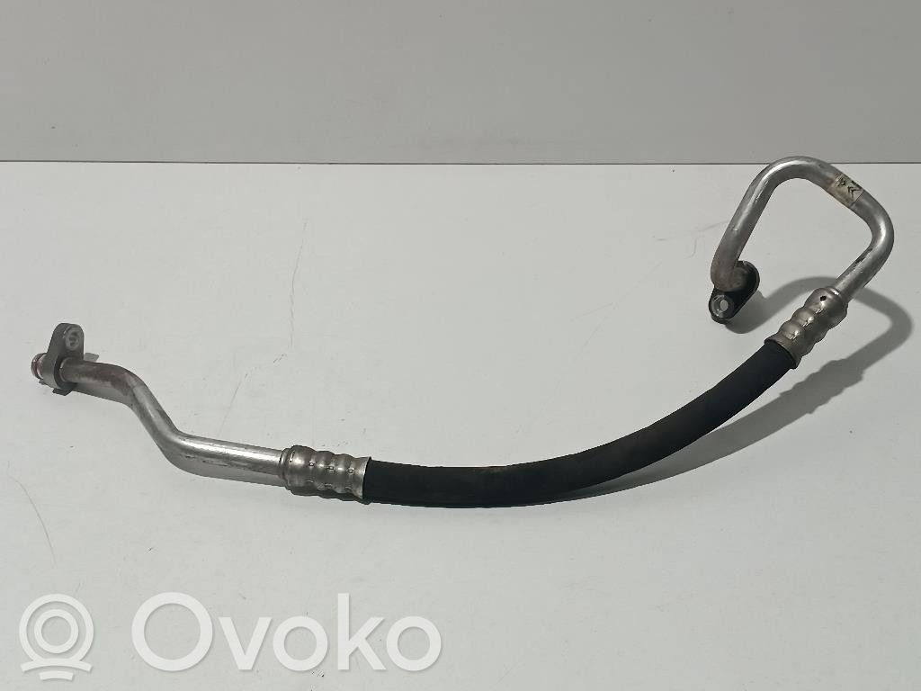 Peugeot 107 Ilmastointilaitteen putki (A/C) 