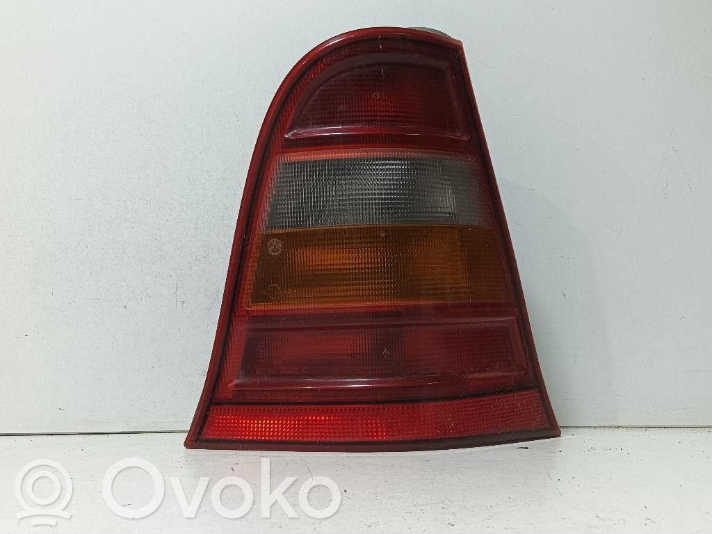Mercedes-Benz A W168 Lampă spate în caroserie 
