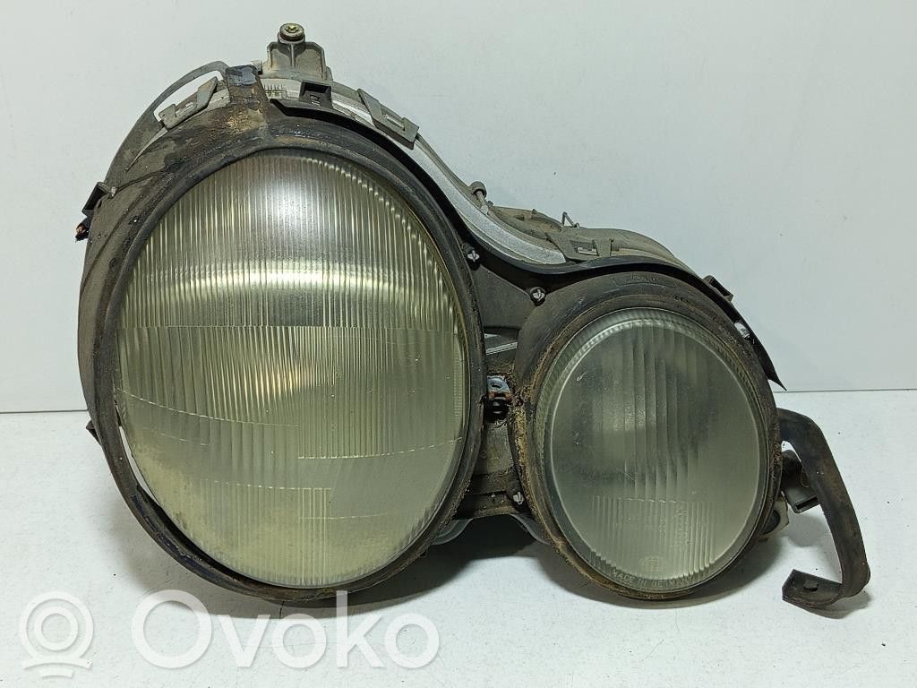 Mercedes-Benz E W124 Phare frontale 
