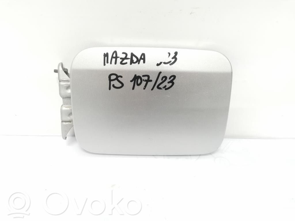 Mazda 323 Tapón del depósito de combustible 