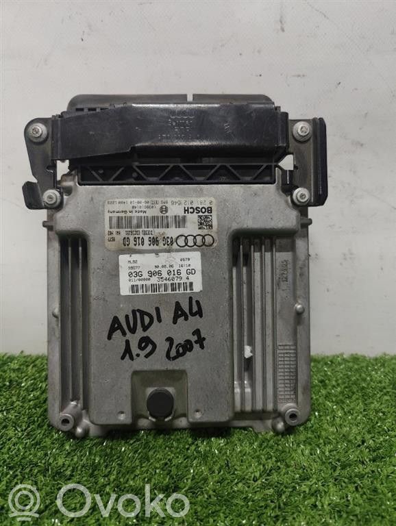 Audi A4 S4 B7 8E 8H Kit centralina motore ECU e serratura 