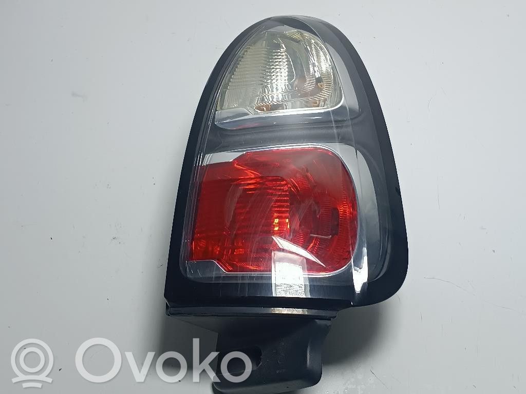 Citroen C3 Picasso Lampă spate în caroserie 