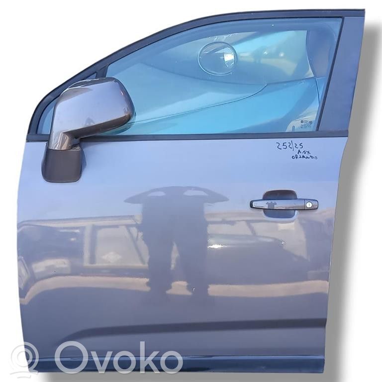 Chevrolet Orlando Puerta delantera 