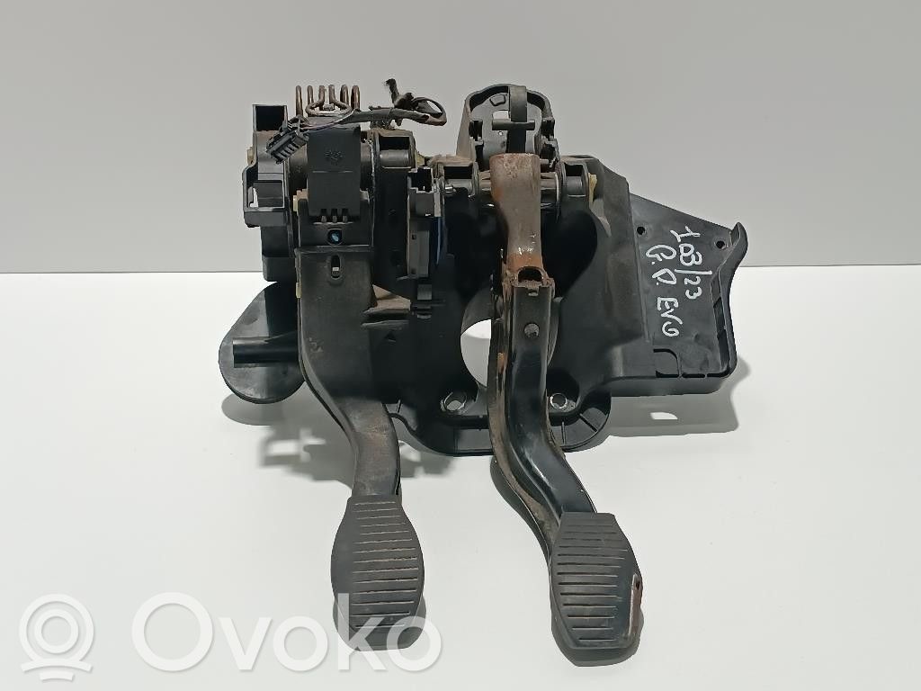 Fiat Punto Evo Assemblage pédale 