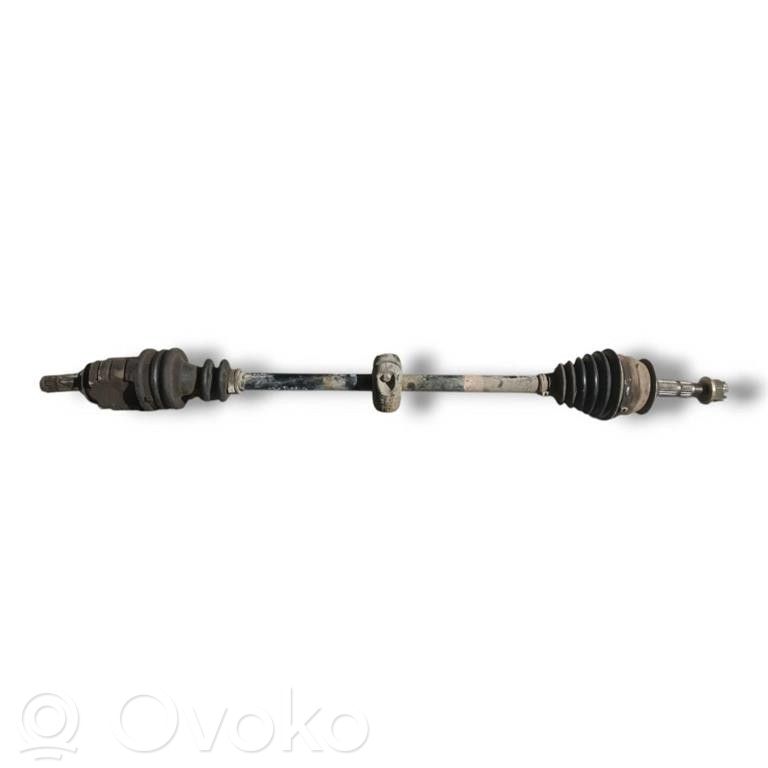 Opel Corsa C Etuvetoakseli 