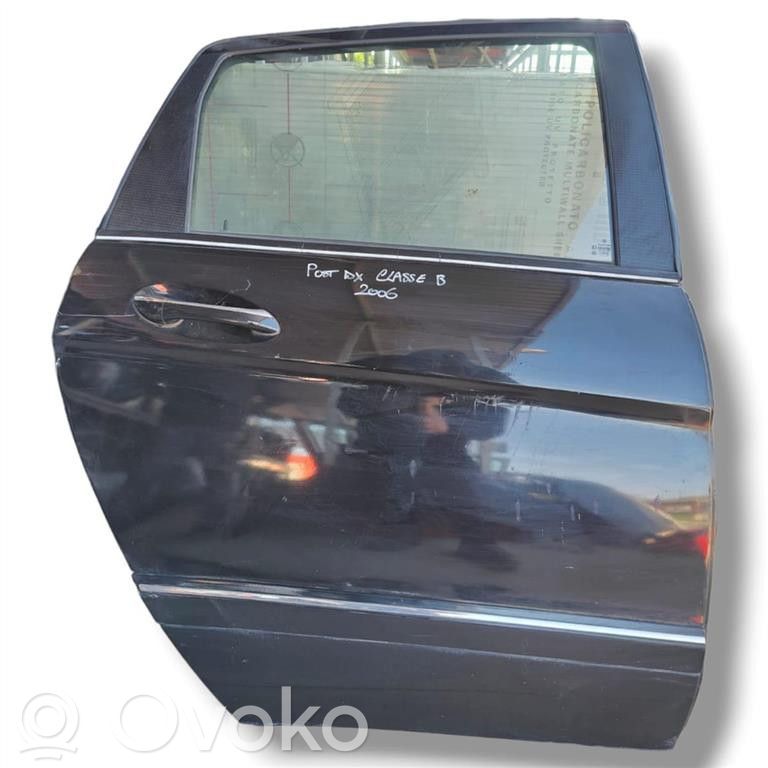 Mercedes-Benz B W245 Puerta trasera 
