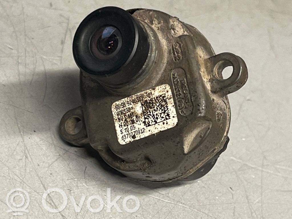 BMW 7 F01 F02 F03 F04 Front bumper camera 