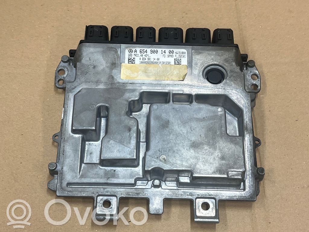 Mercedes-Benz C W205 Engine control unit/module 