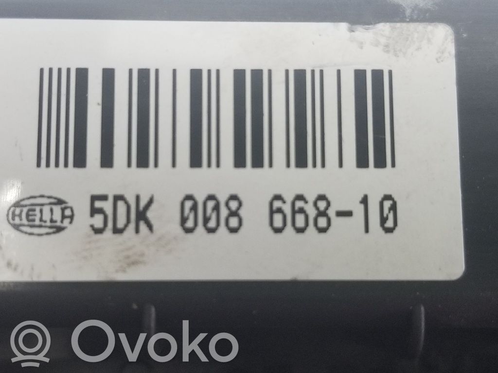 Opel Astra H Sicherungskasten 