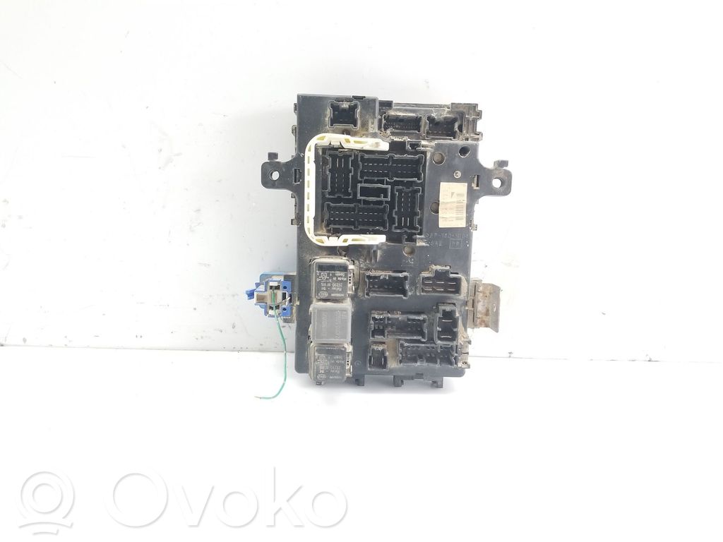 Nissan Terrano Sulakemoduuli 