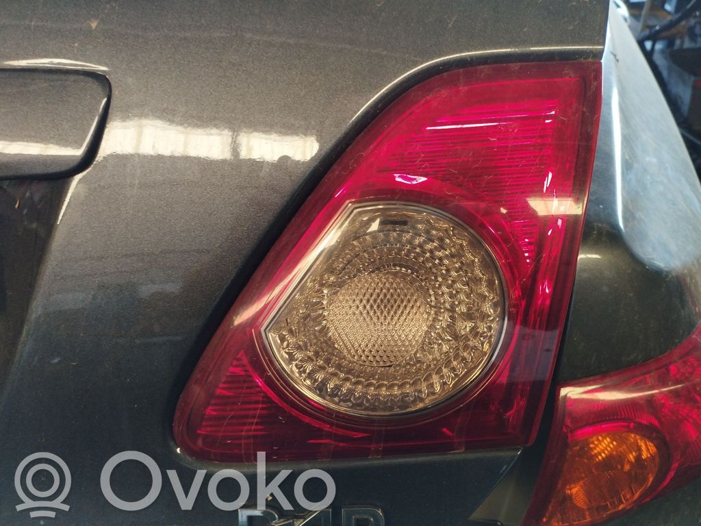 Toyota Corolla E140 E150 Takaluukun takavalot 