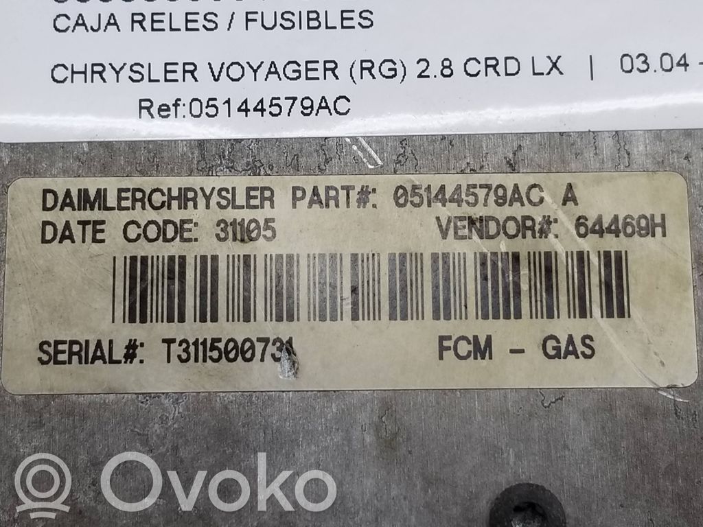 Módulo de fusible   05144579AC