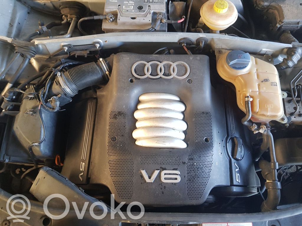 Audi A6 S6 C5 4B Motor 