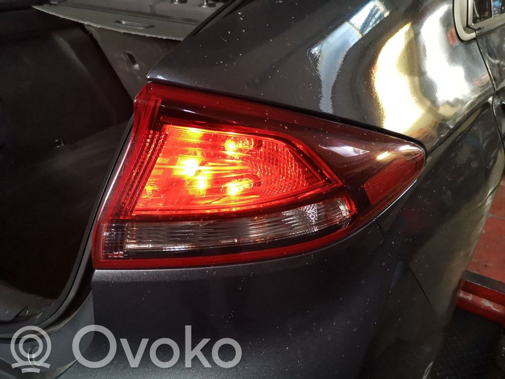 Hyundai Ioniq Aizmugurējais lukturis virsbūvē 