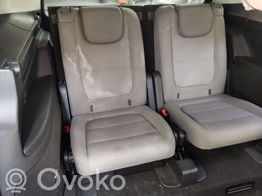 Seat Alhambra (Mk2) Al treilea rând de scaune 