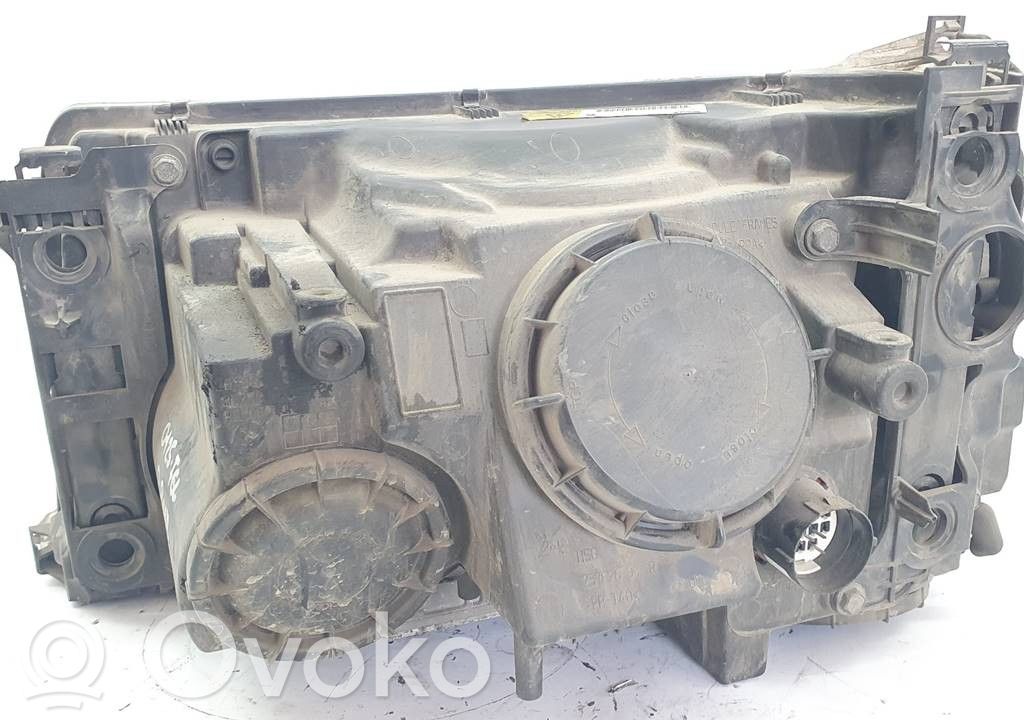 Land Rover Range Rover Sport L320 Phare frontale