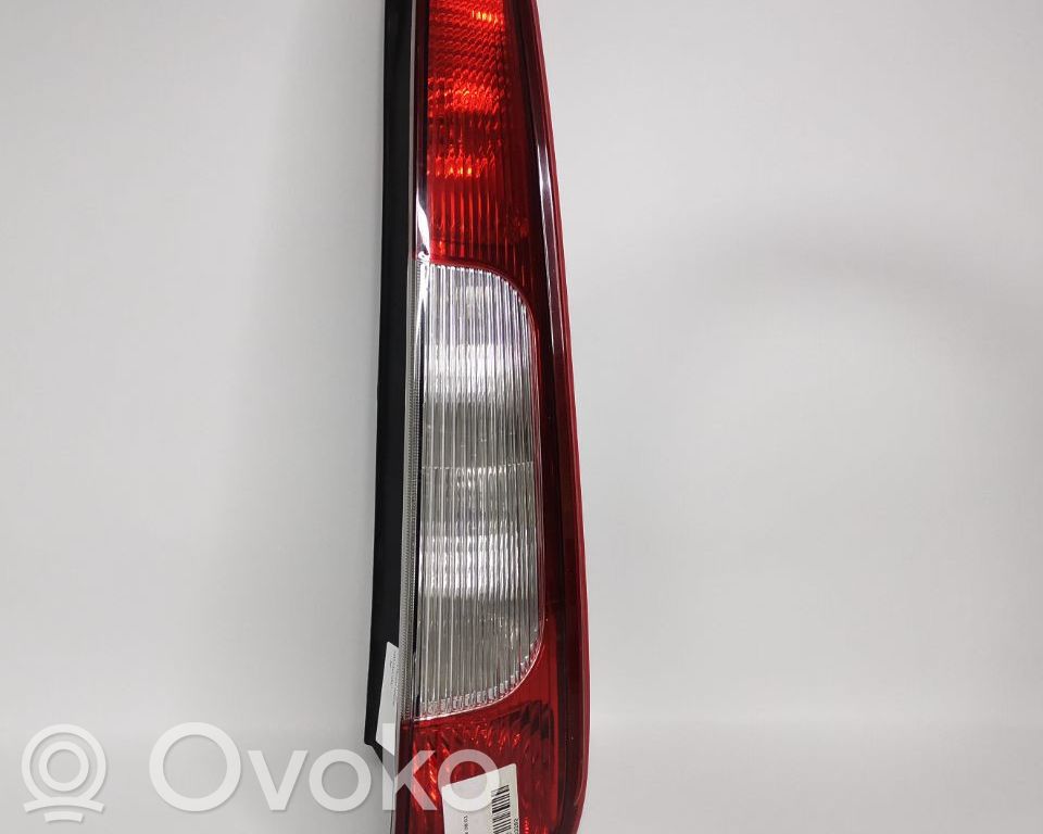 Ford C-MAX II Feux arrière / postérieurs 