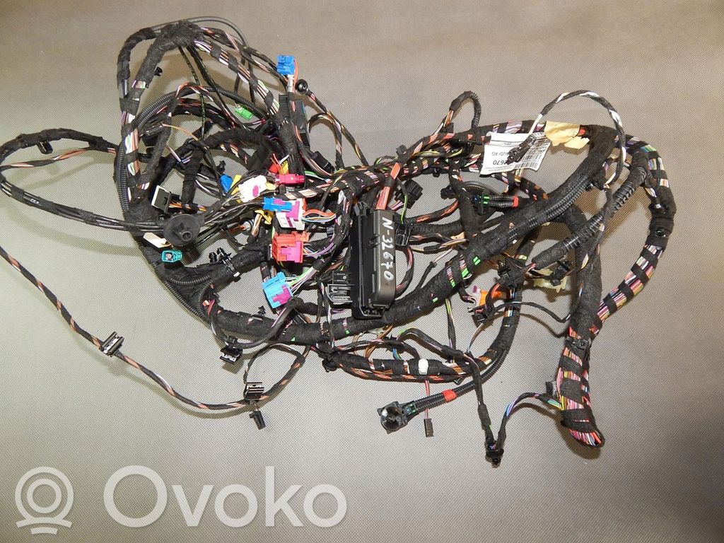 Dashboard wiring loom