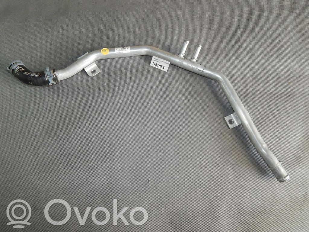 Audi A8 S8 D4 4H Przewód / Wąż chłodnicy 