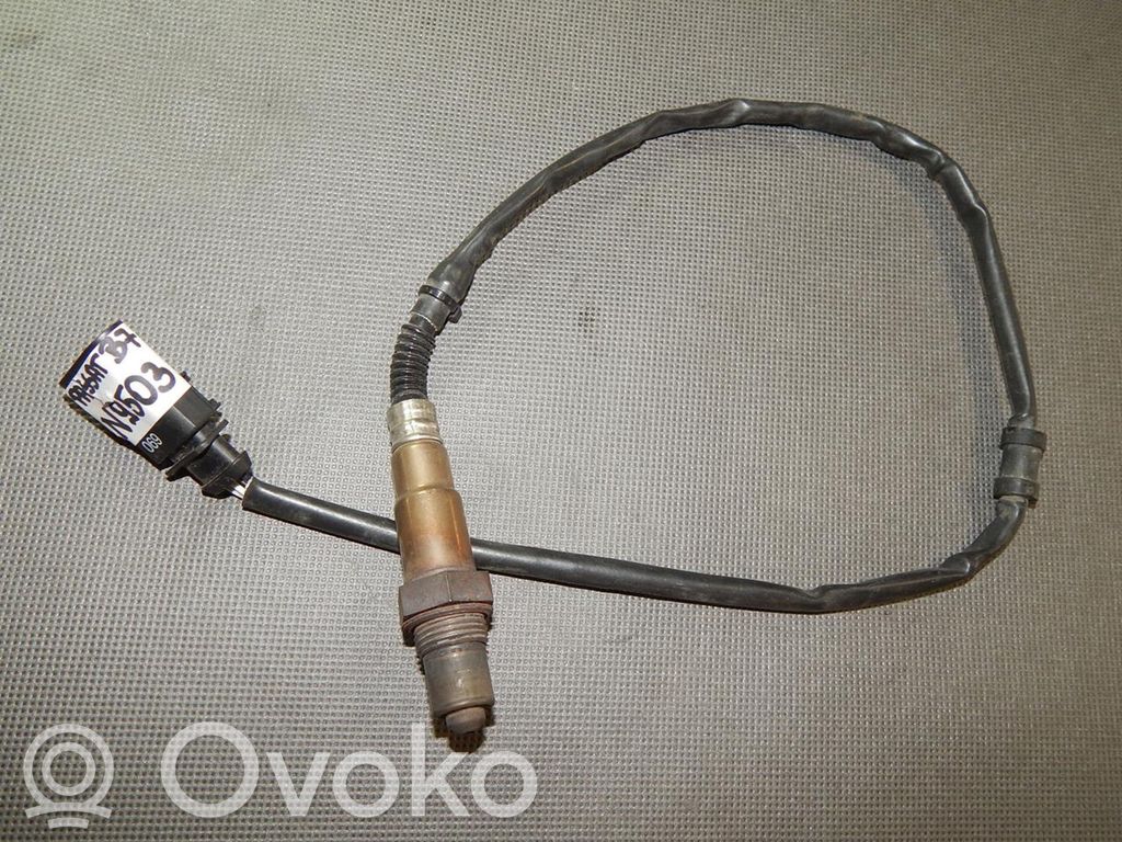 Volkswagen PASSAT B7 Lambda probe sensor 
