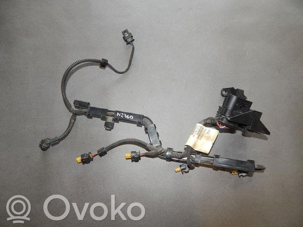 Volkswagen PASSAT B7 Cables de los inyectores de combustible 