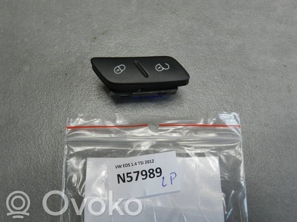 Volkswagen Eos Central locking switch button 