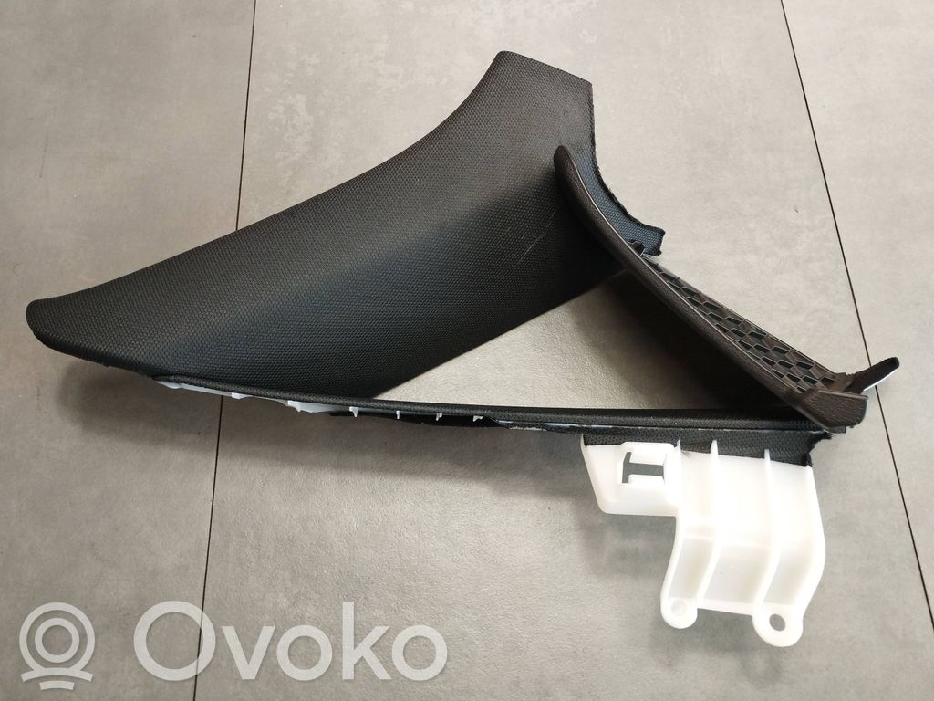 Audi A4 S4 B9 8W Rivestimento montante (C) 