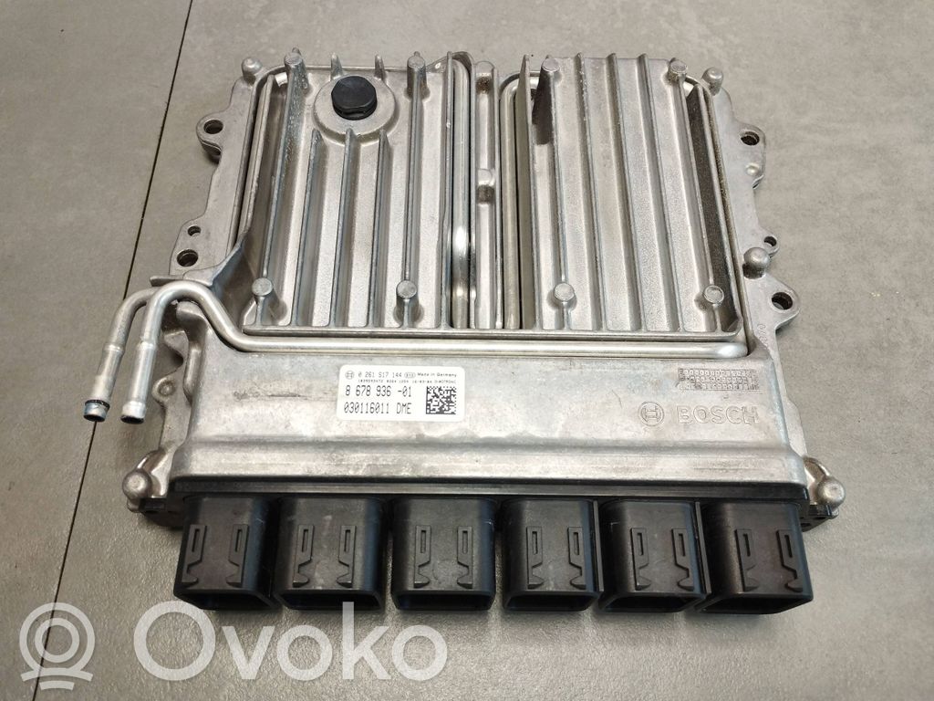 BMW 7 G11 G12 Engine control unit/module 