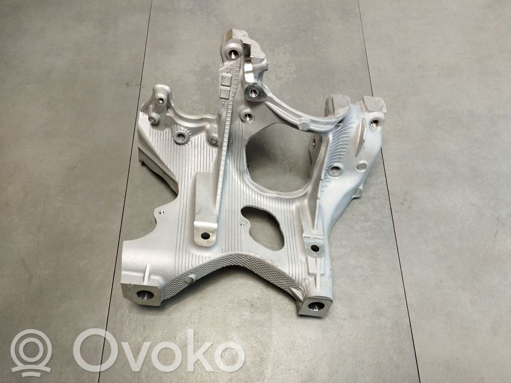 Audi A5 Engine mounting bracket 