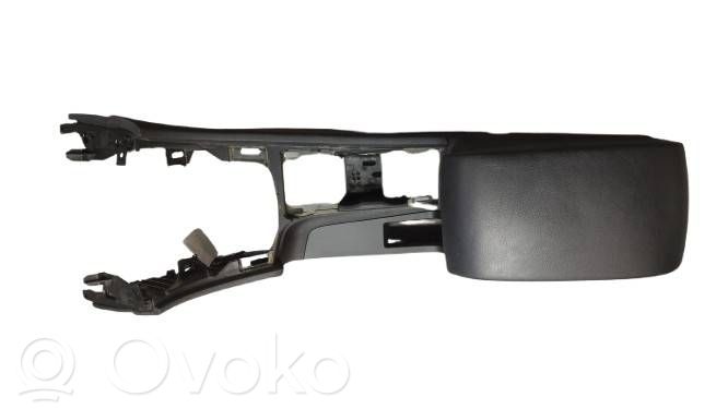 Ford Mondeo MK IV Reposabrazos 