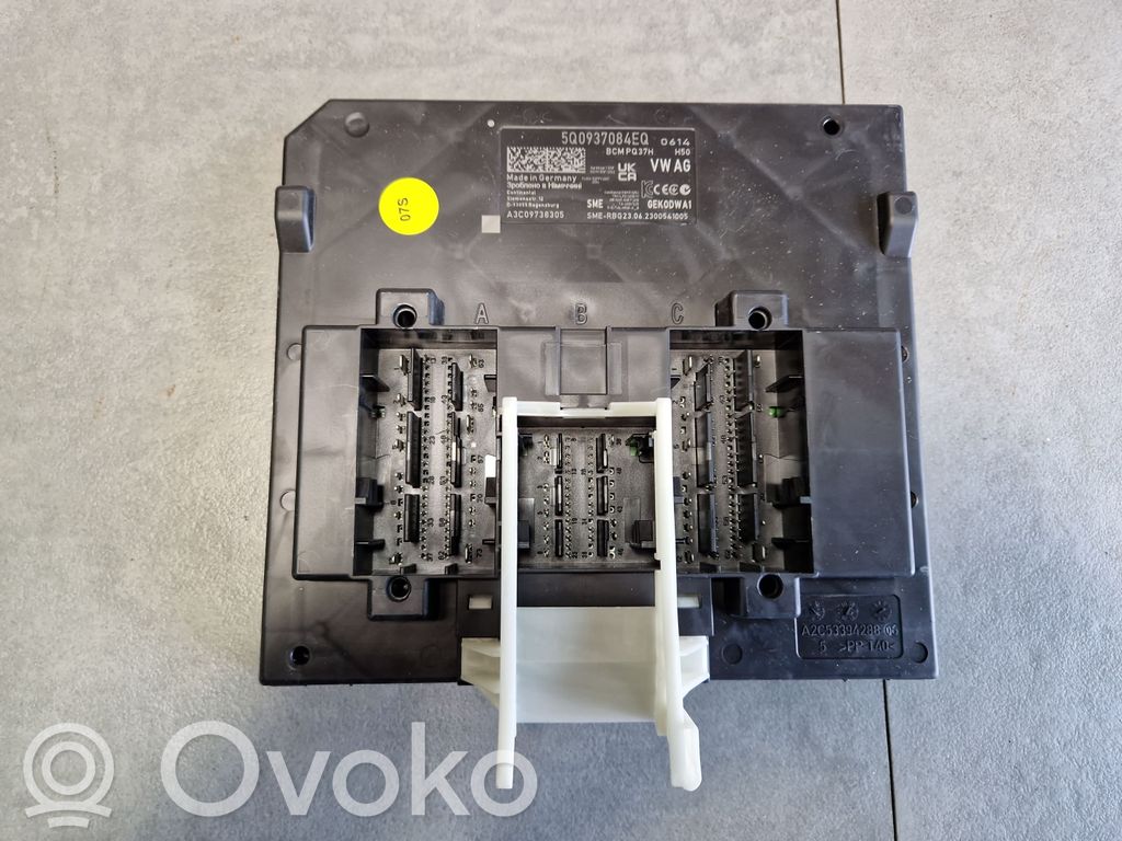 Module confort   5Q0937084EQ,BCMPQ37H